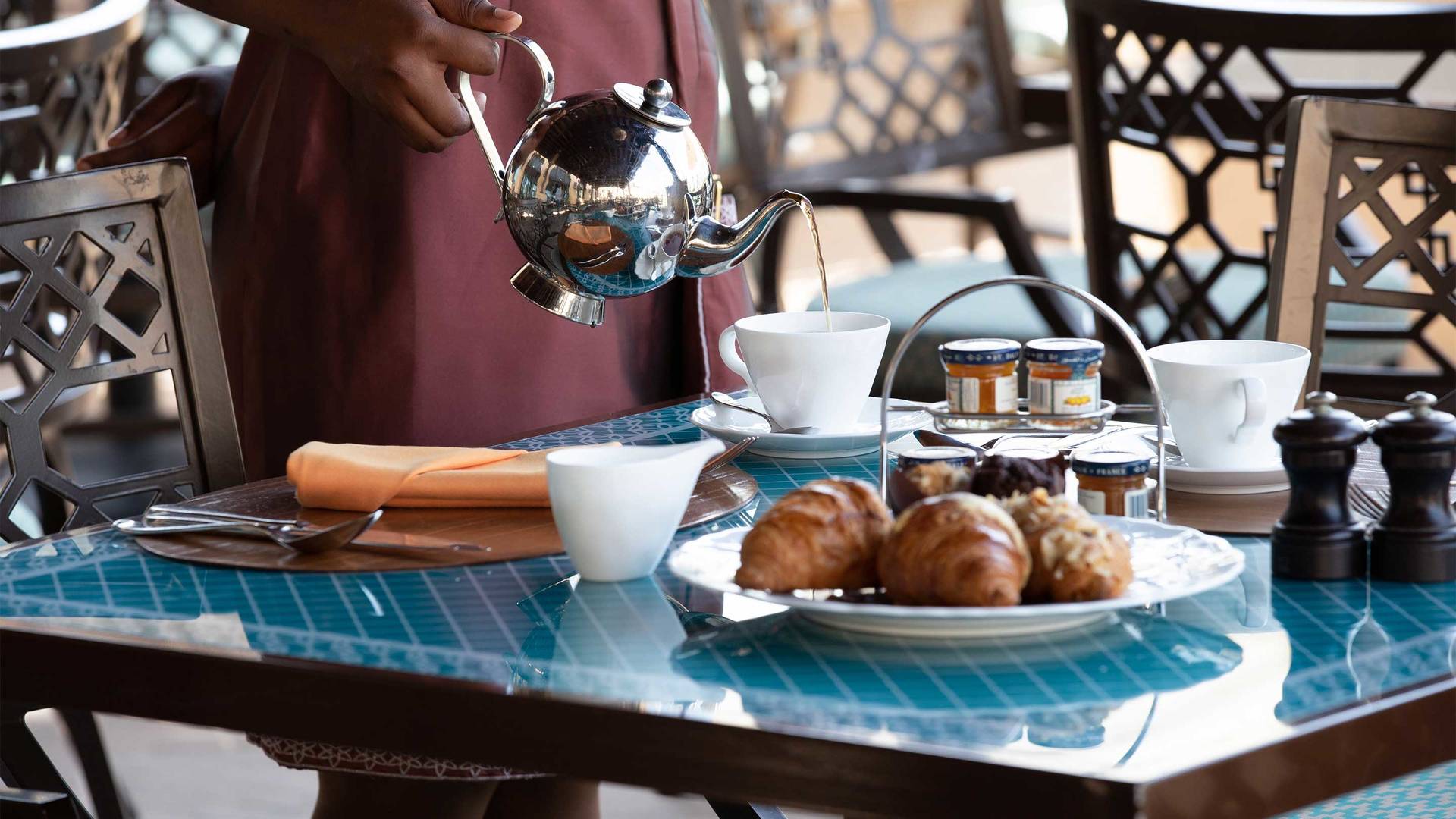 10_16-9_ Jumeirah-Mina-A-Salam---Hanaaya-Breakfast